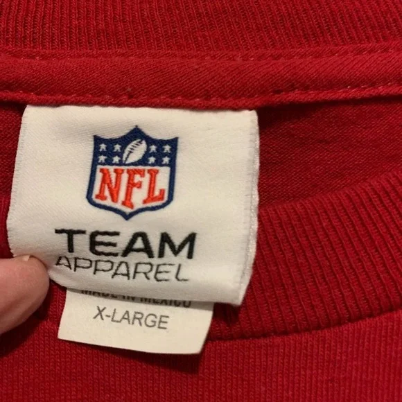 NFL Falcon T-Shirt Size XL, Red - Picture 2 of 2